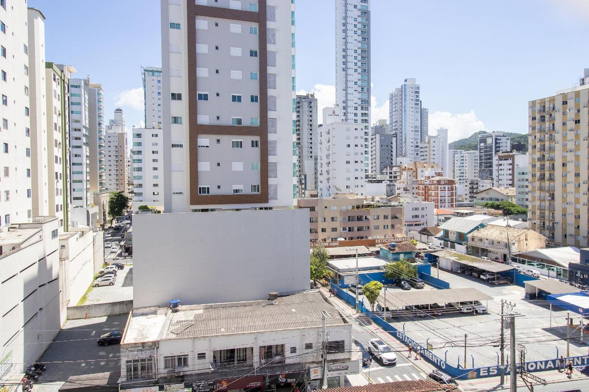 Balneário CamboriúBk34 - 2 Dorm Climatizados, Prox Calcadao, Garagem公寓 外观 照片